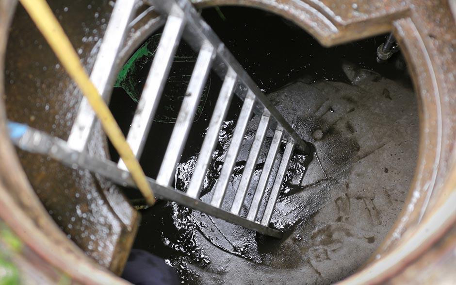  canalisation toilette bouchée Chatou